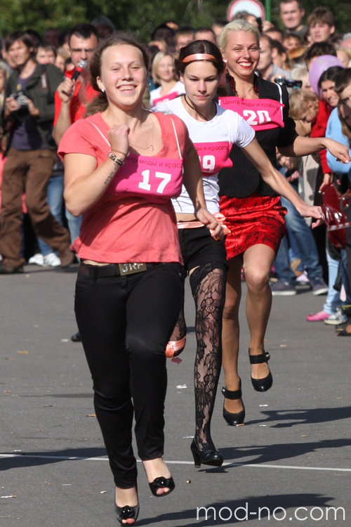 Running in heels. 2012