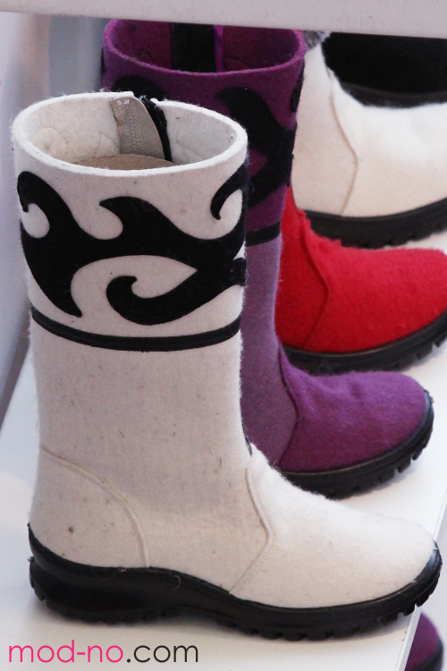 Новая коллекция лидской обуви (наряды и образы: белые валенки)