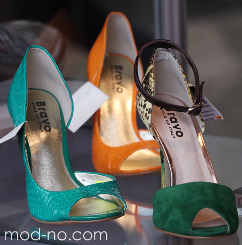Новая коллекция обуви "Марко" 2013/14 (наряды и образы: зеленые босоножки)