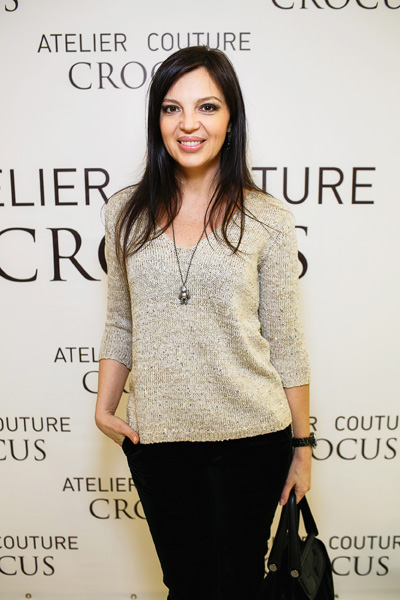 Алиса Толкачева. Crocus Atelier Couture / Fashion Day (наряды и образы: серый джемпер)