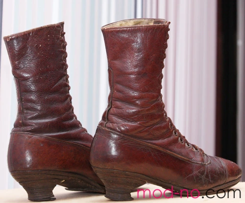 Покупка 1930 года. Полусапожки со шнуровкой