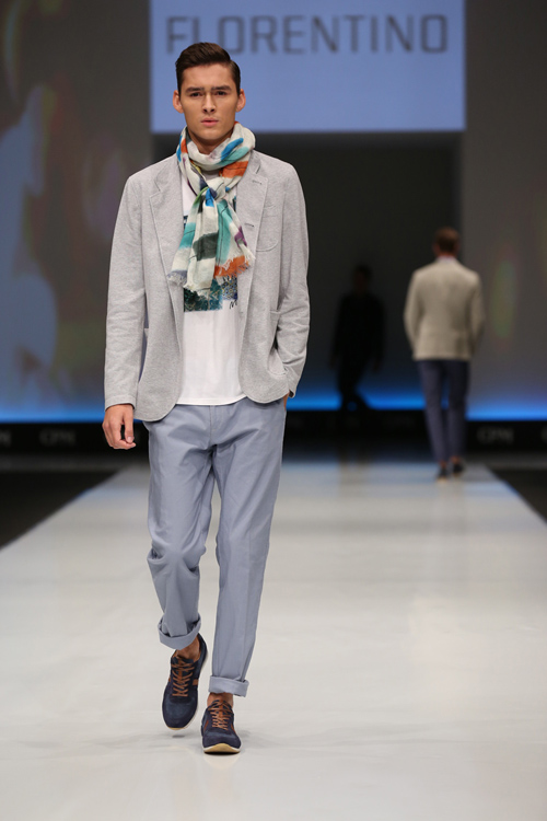 Florentino show — CPM SS2015 (looks: multicolored scarf, grey blazer)