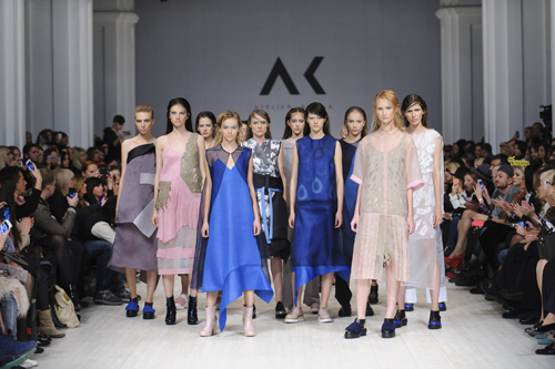 Modenschau von Atelier Kikala — Ukrainian Fashion Week SS15