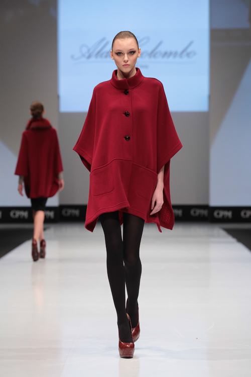 Aldo Colombo show — CPM FW15/16 (looks: burgundy cape, black tights, burgundy pumps)