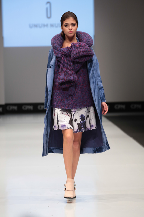 British Higher School of Art&Design show — CPM FW15/16 (looks: knitted violet jumper)