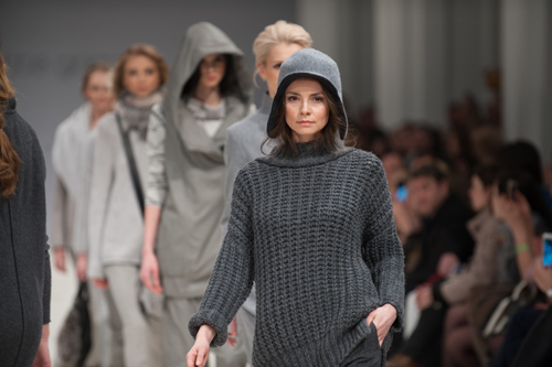 Modenschau von Annette Görtz — Ukrainian Fashion Week FW15/16