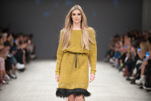 Desfile de Fresh Fashion — Ukrainian Fashion Week FW15/16. Parte 2
