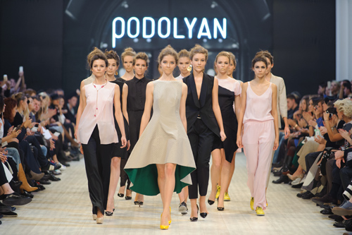 PODOLYAN show — Ukrainian Fashion Week SS16