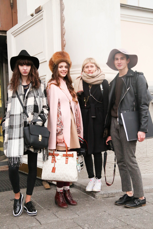 Moda en la calle. 23/10/2015 — Mercedes-Benz Fashion Week Russia