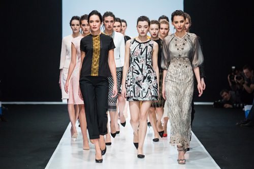 OLGA KUNITSYNA show — Moscow Fashion Week FW16/17